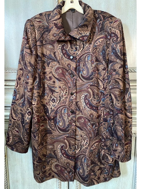 Linda Allard Ellen Tracy Jackets & Blazers - Ellen Tracy Brown with Blue Paisley Snap-Front 3/4 Length Jacket